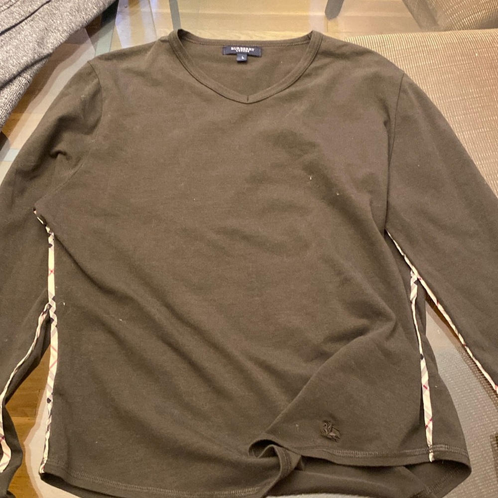 Burberry shirt in very good condition